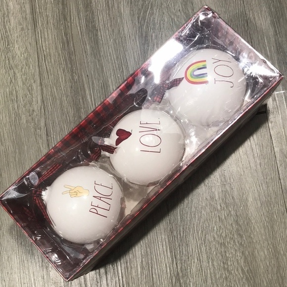 Rae Dunn Set of 3 Ornaments PEACE LOVE JOY - Heart Rainbow Christmas Pride - Picture 1 of 9